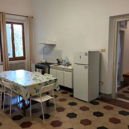 Palazzo Sosia, Centro Storico * Pise